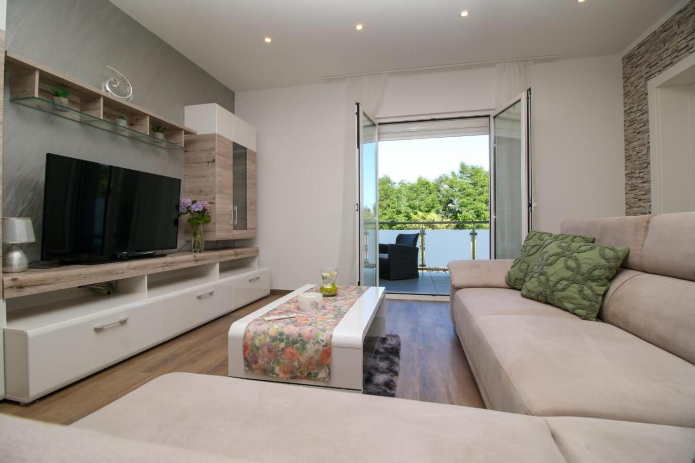 Apartman Nerlovic Poreč Eksteriør bilde